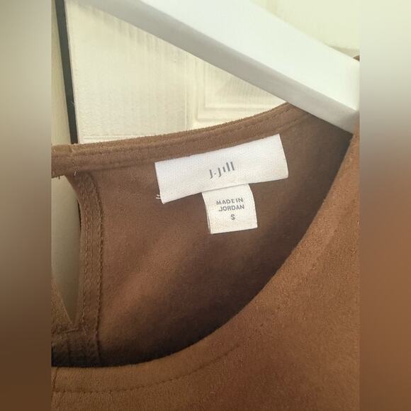 J. Jill Camel Brown Faux Suede Short Sleeve Top Blouse Size Small - Picture 3 of 8